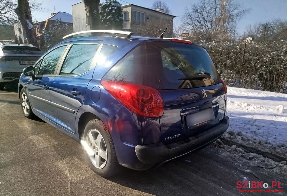 2011' Peugeot 207 photo #3