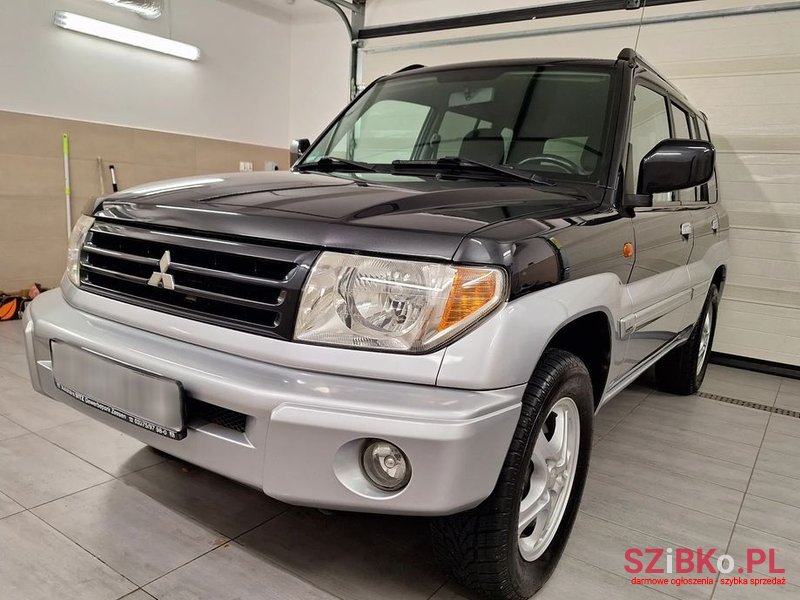2005' Mitsubishi Pajero Pinin photo #4