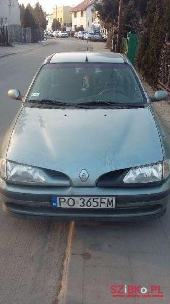 1997' Renault Megane photo #1