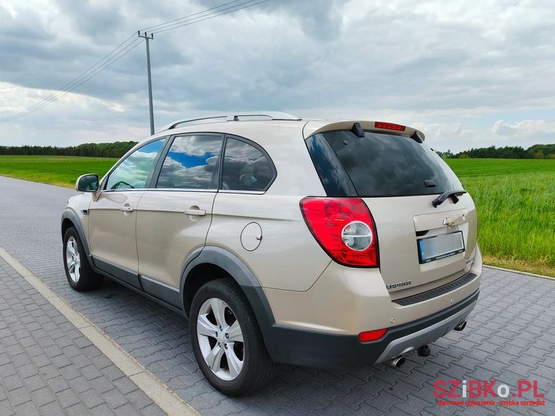 2011' Chevrolet Captiva 2.2 D Lt+ photo #5