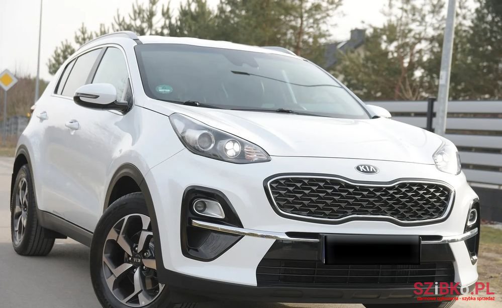 2020' Kia Sportage photo #2
