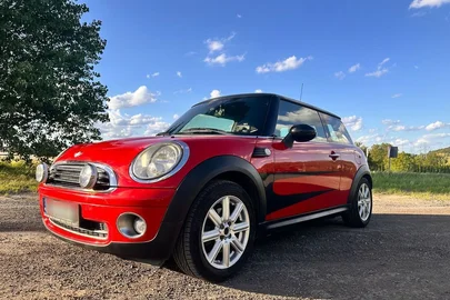 2007' MINI Cooper Standard