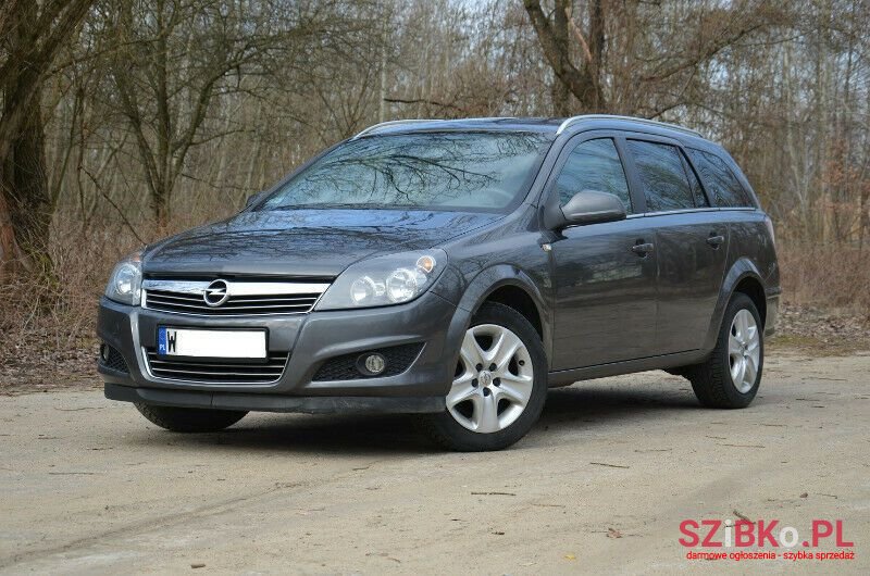 2009' Opel Astra photo #1