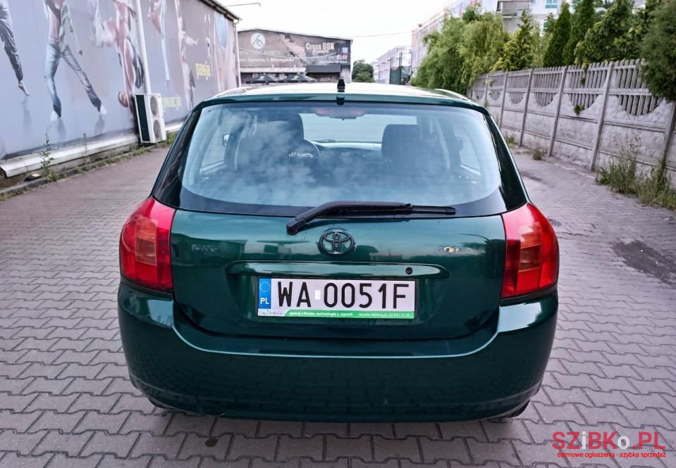 2004' Toyota Corolla photo #6