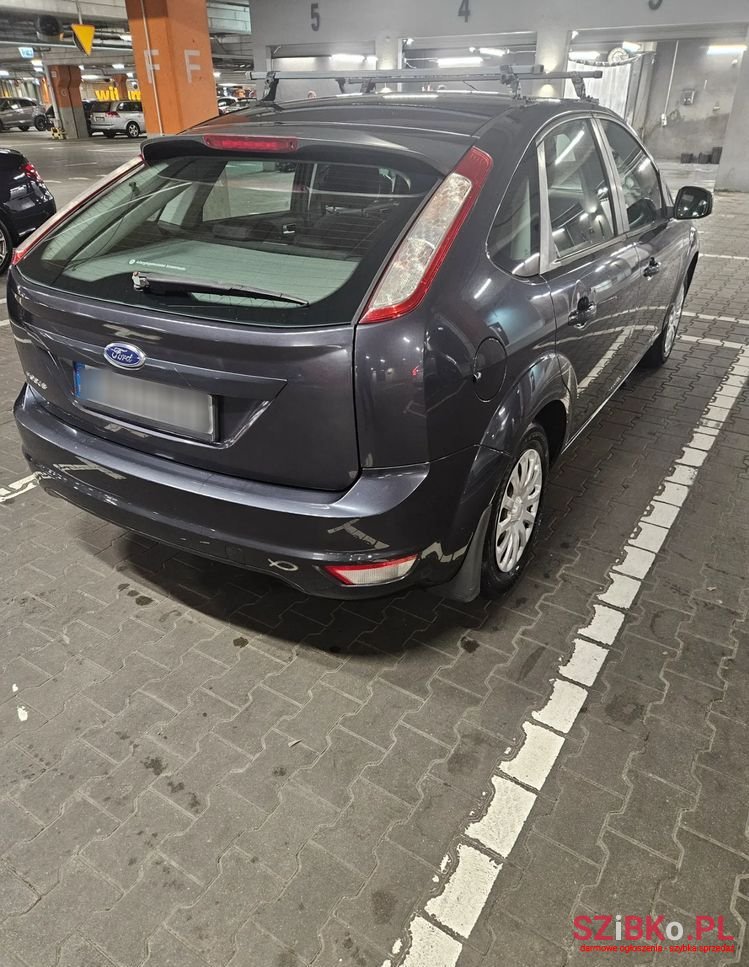 2009' Ford Focus photo #4