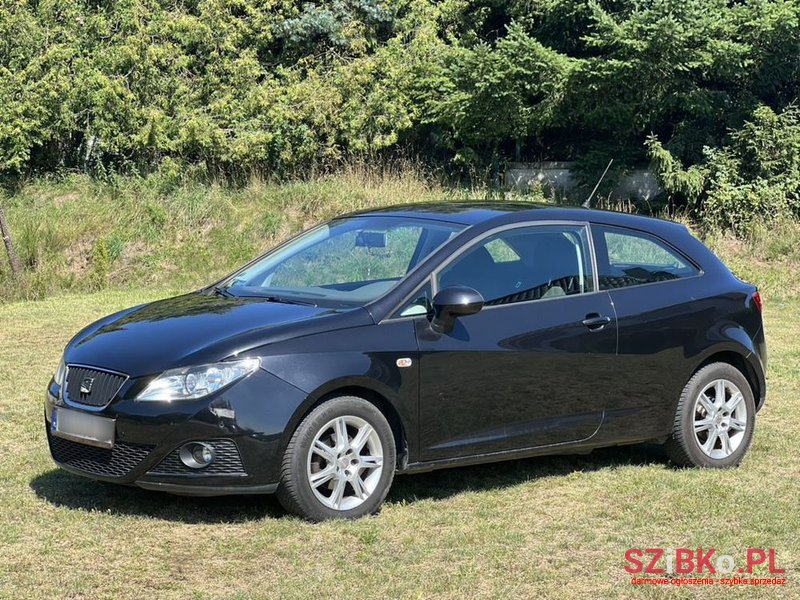 2009' SEAT Ibiza photo #1