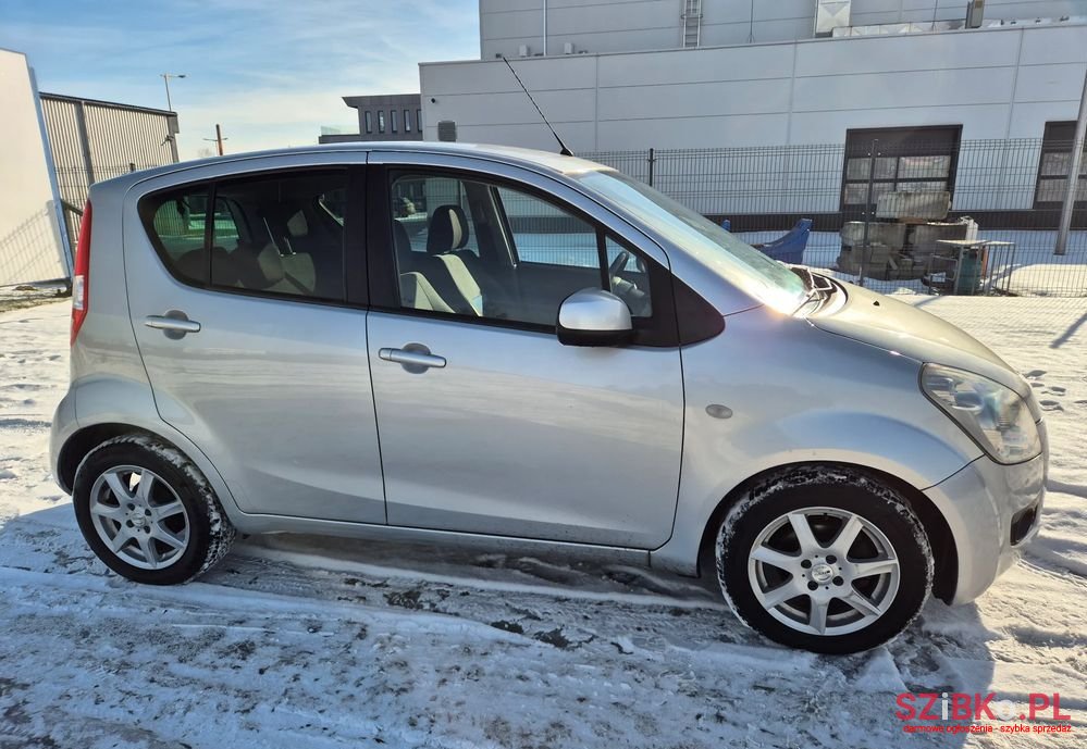 2010' Suzuki Splash 1.2 Glx / Comfort photo #3