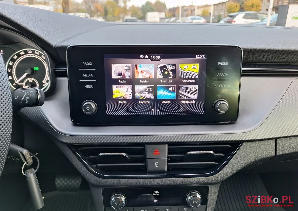 2023' Skoda Kamiq 1.0 Tsi Ambition Dsg photo #5