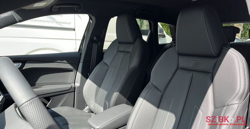 2024' Audi Q4 e-tron photo #3