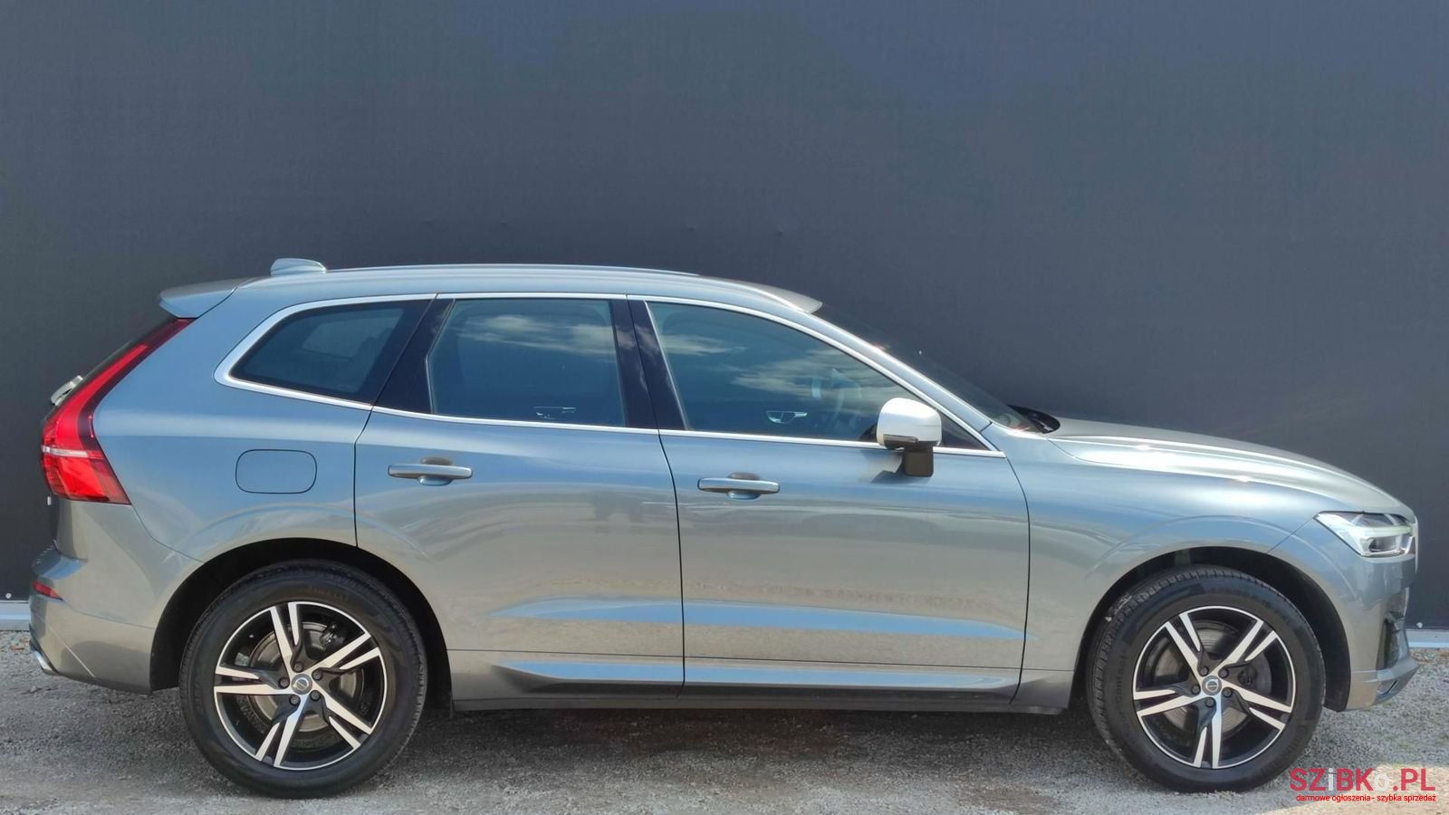 2019' Volvo Xc 60 photo #3