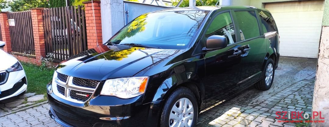 2020' Dodge Grand Caravan photo #1