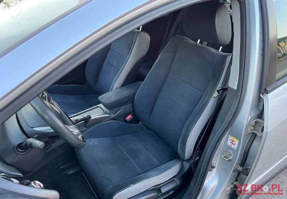 2009' Honda Civic 1.4I-Dsi Comfort photo #6