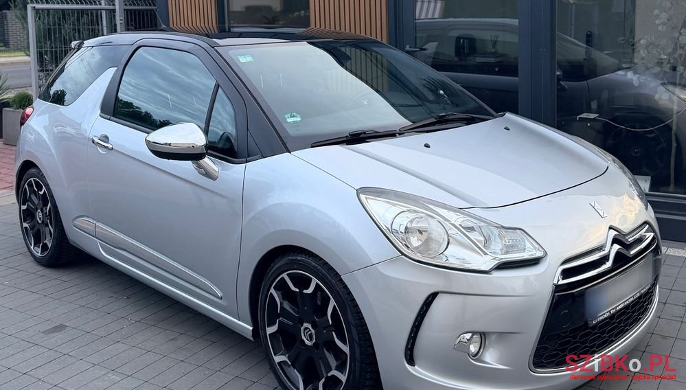 2013' Citroen DS3 photo #2