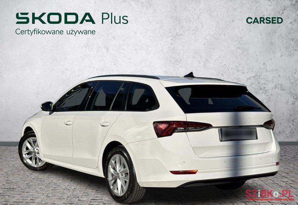 2020' Skoda Octavia photo #3