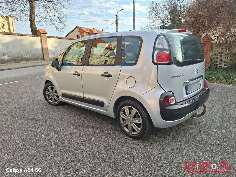 2009' Citroen C3 Picasso photo #5