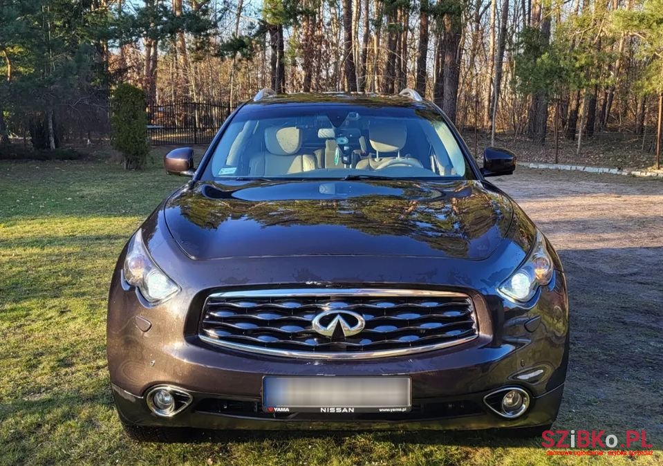 2010' Infiniti FX photo #1