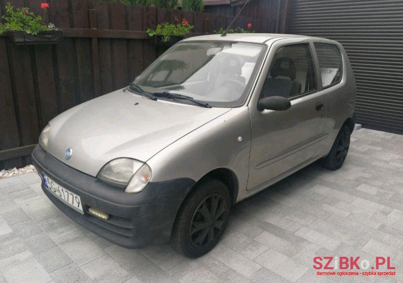 2002' Fiat Seicento photo #1