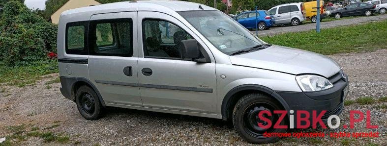 2003' Opel Combo photo #1