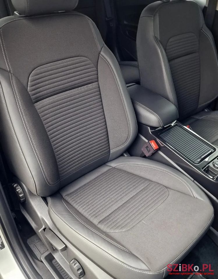 2019' Ford Kuga photo #5