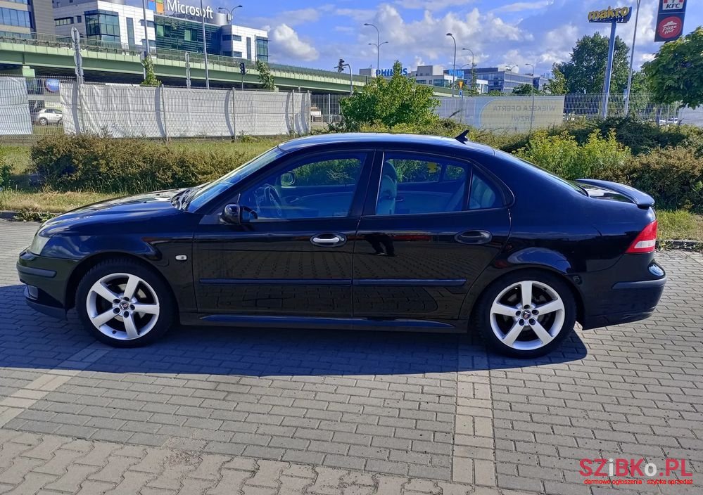 2003' Saab 9-3 2.0T Vector photo #5