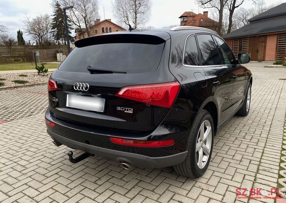 2009' Audi Q5 S Tronic photo #6