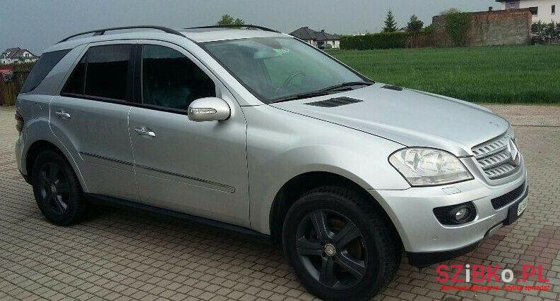 2008' Mercedes-Benz Klasa Ml photo #1