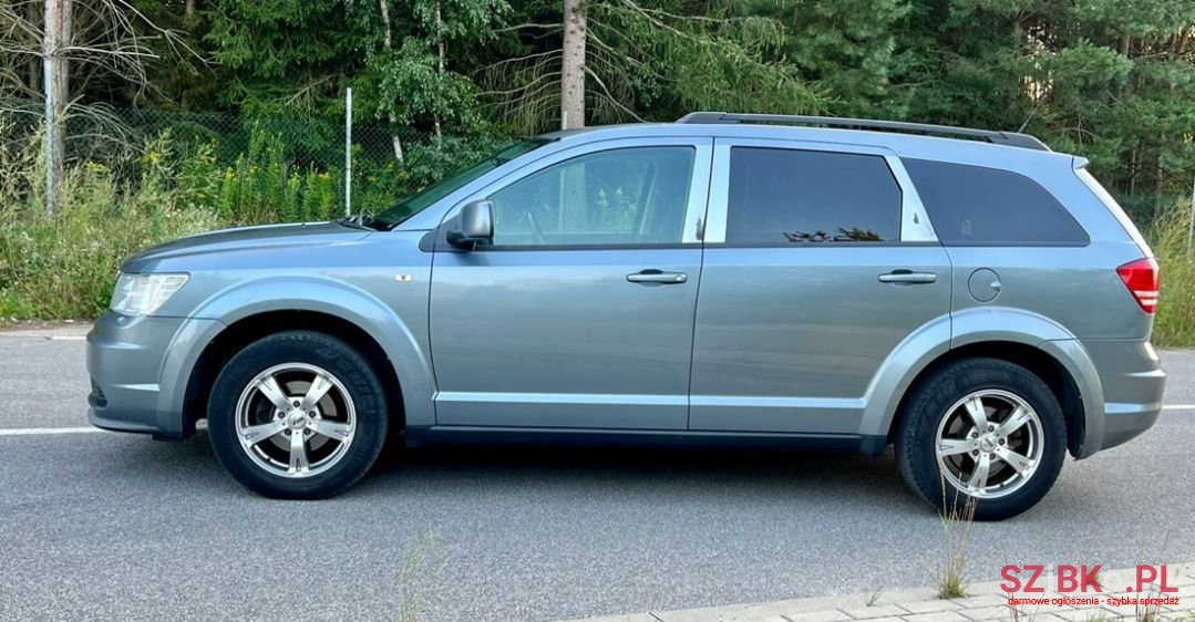 2010' Dodge Journey photo #4