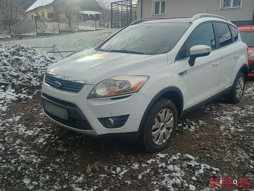 2010' Ford Kuga 2.0 Tdci 4X4 Titanium photo #3