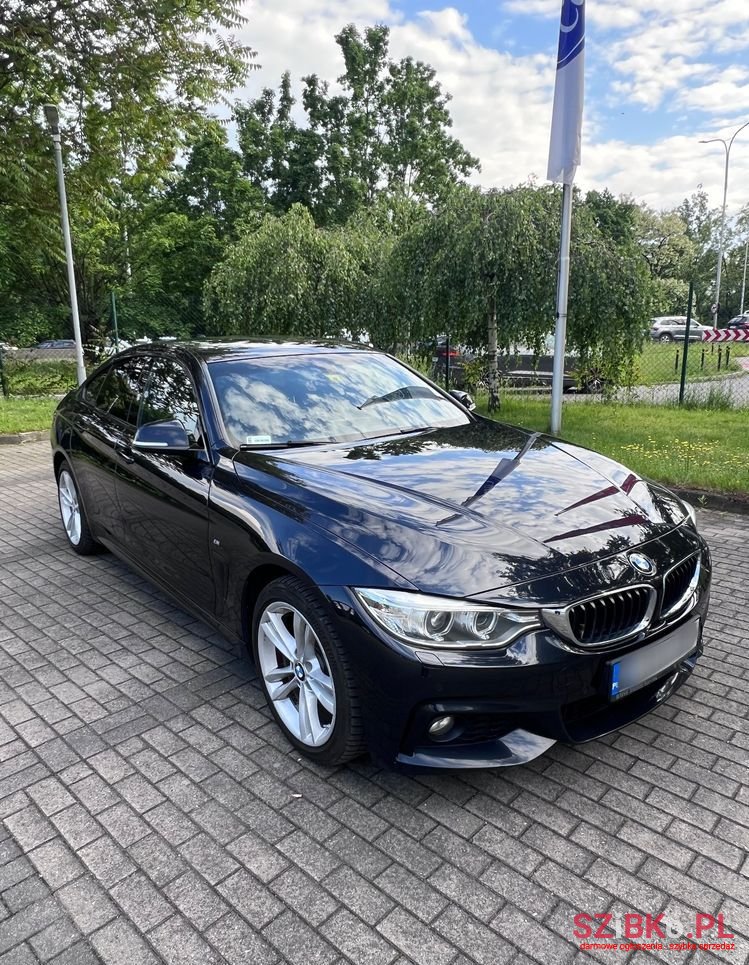 2016' BMW 4 Series 420D photo #2