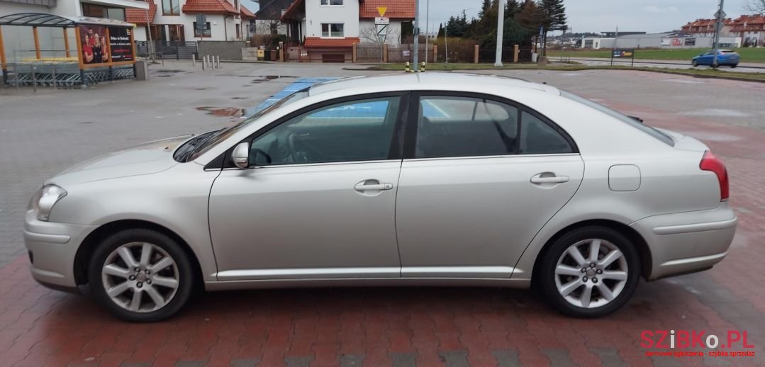 2007' Toyota Avensis photo #3