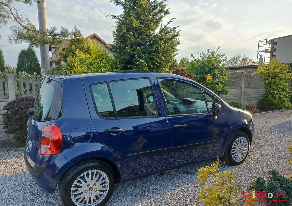 2008' Renault Modus photo #5