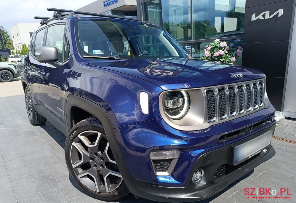 2018' Jeep Renegade photo #4
