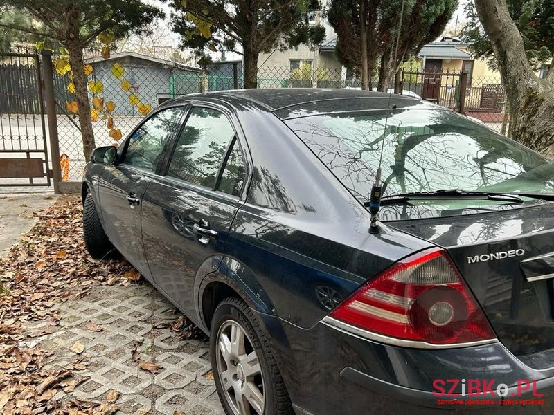 2007' Ford Mondeo 2.0 Tdci Ghia photo #2