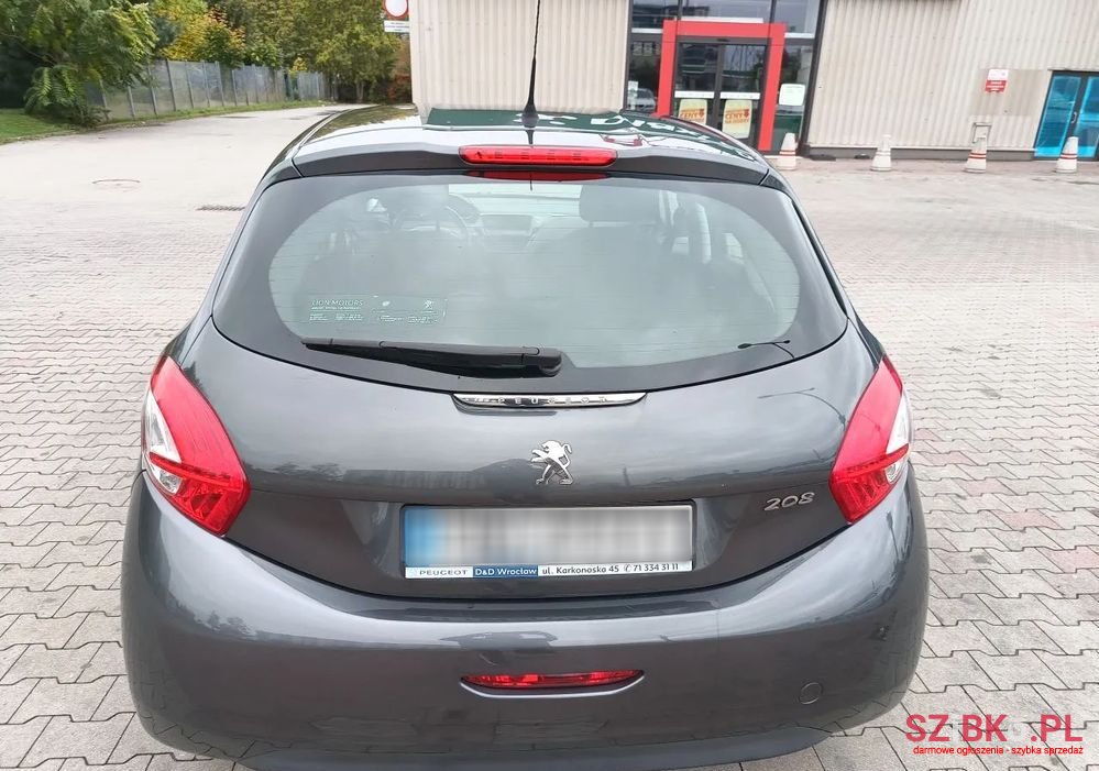 2013' Peugeot 208 1.4 Hdi Access photo #6