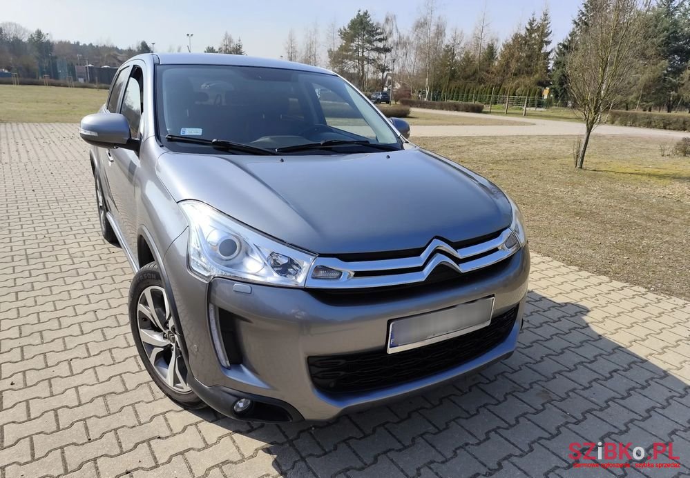 2012' Citroen C4 Aircross photo #5