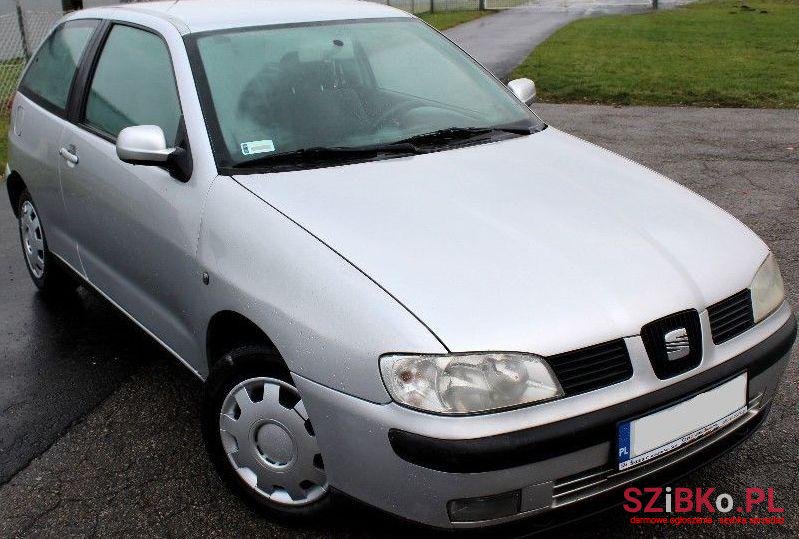 1999' SEAT Ibiza photo #1