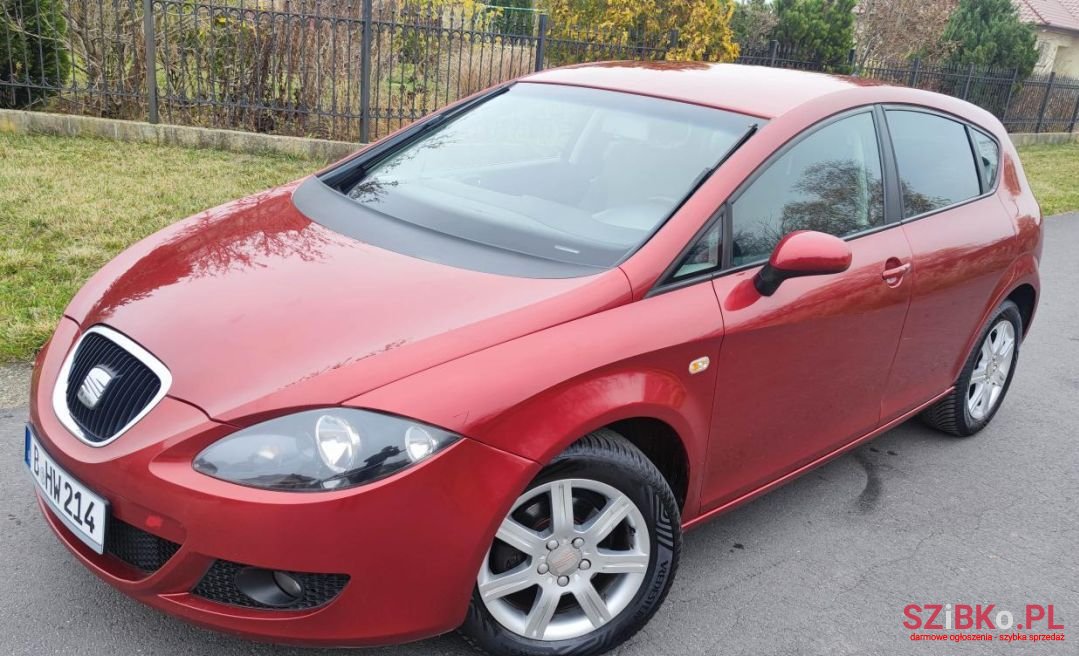 2005' SEAT Leon photo #2