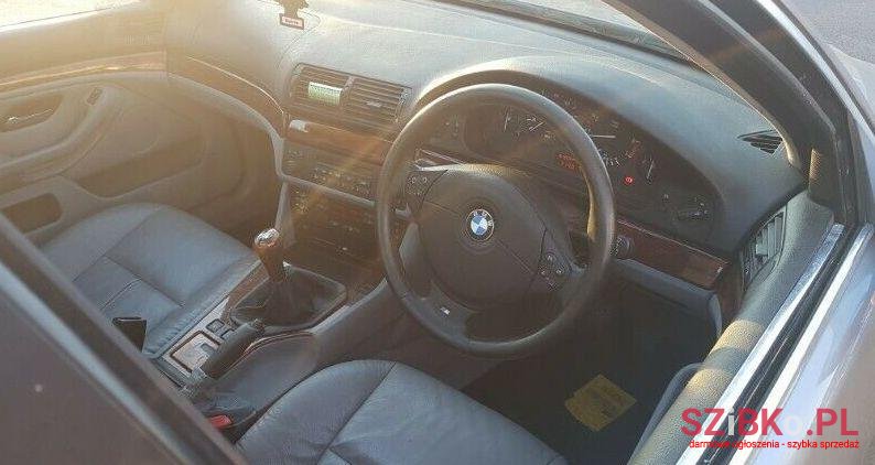 2000' BMW Seria 5 photo #1