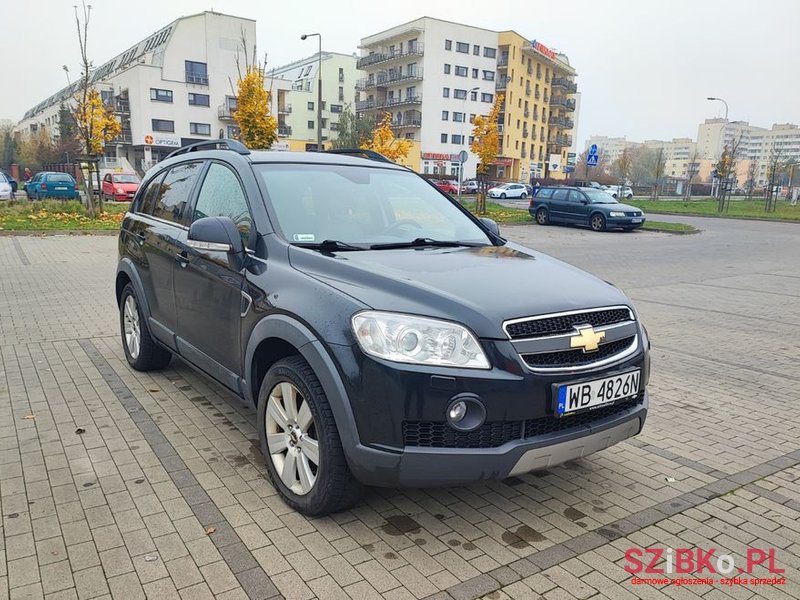 2010' Chevrolet Captiva photo #1