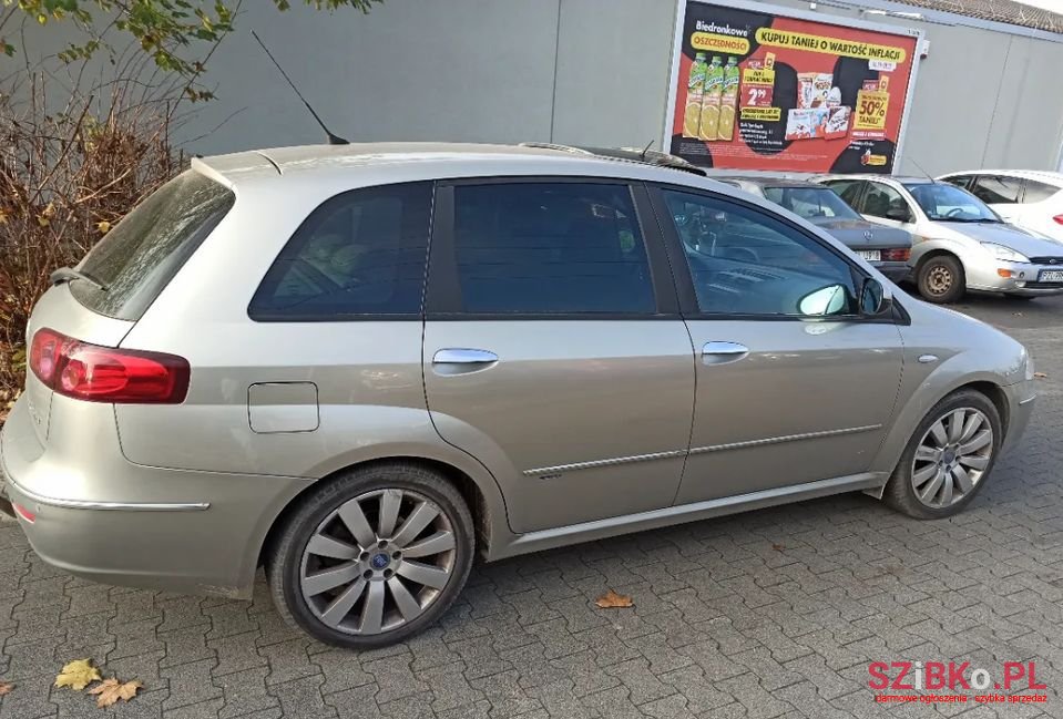 2007' Fiat Croma photo #6