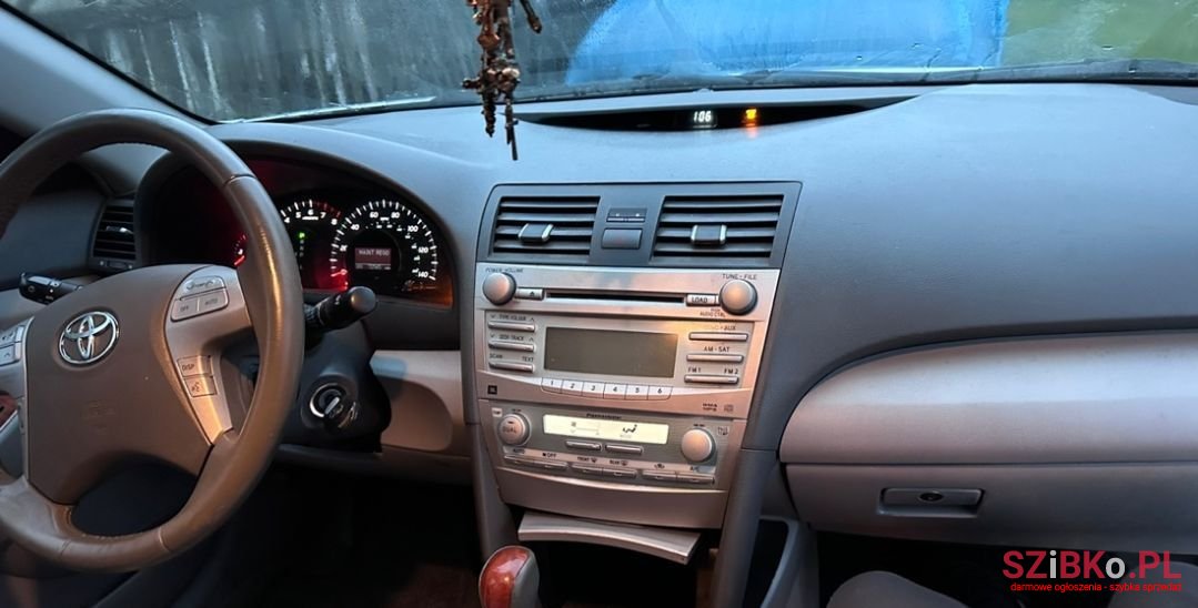 2008' Toyota Camry photo #5