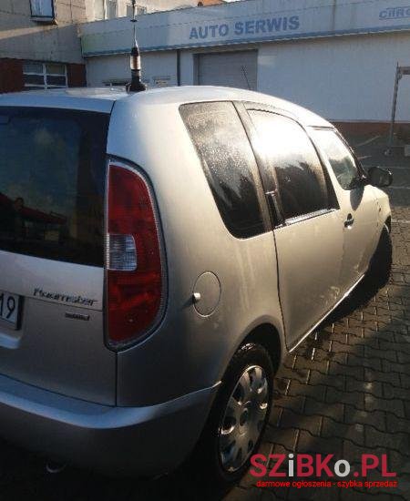 2007' Skoda Roomster photo #2