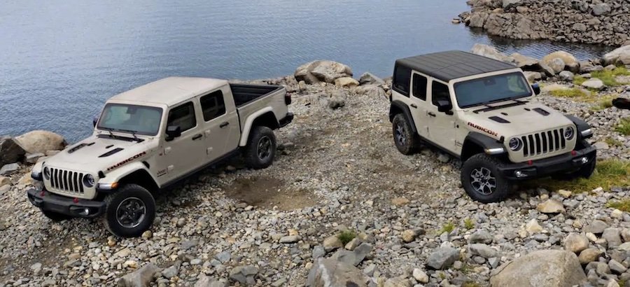 Jeep Gladiator та Wrangler отримали особливий колір Gobi