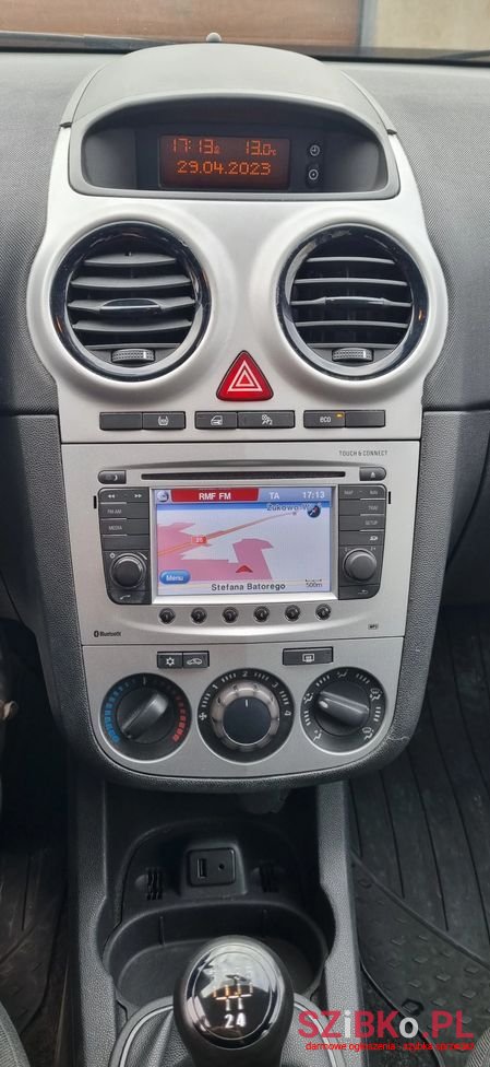 2012' Opel Corsa photo #3