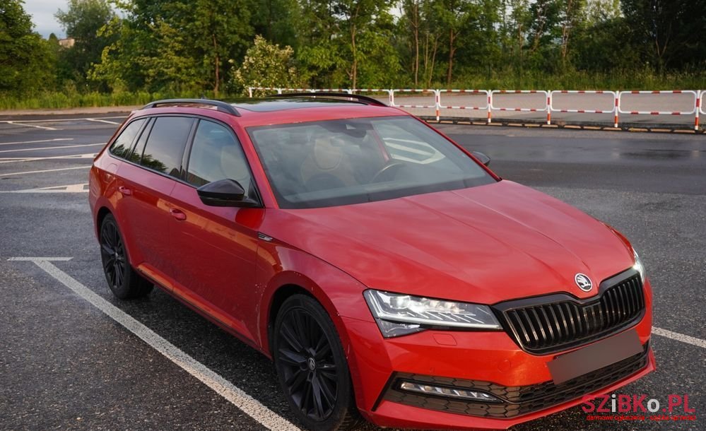 2019' Skoda Superb photo #3