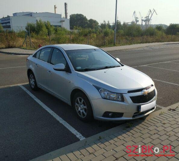 2011' Chevrolet Cruze photo #1
