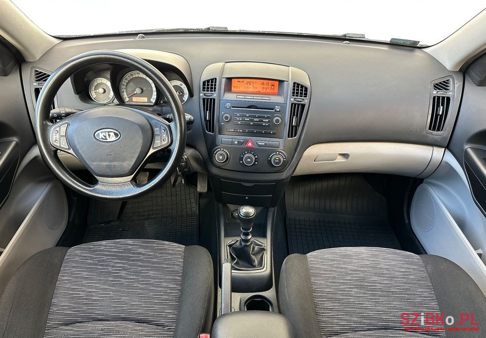 2009' Kia Ceed 1.4 Comfort photo #5