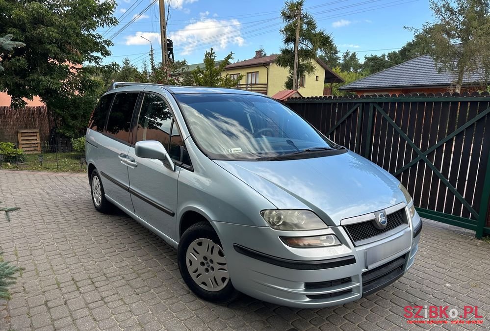 2002' Fiat Ulysse photo #5