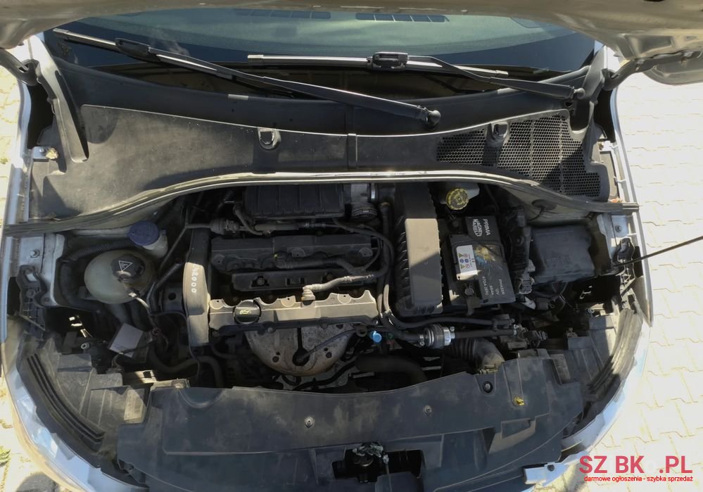 2014' Peugeot 301 photo #6