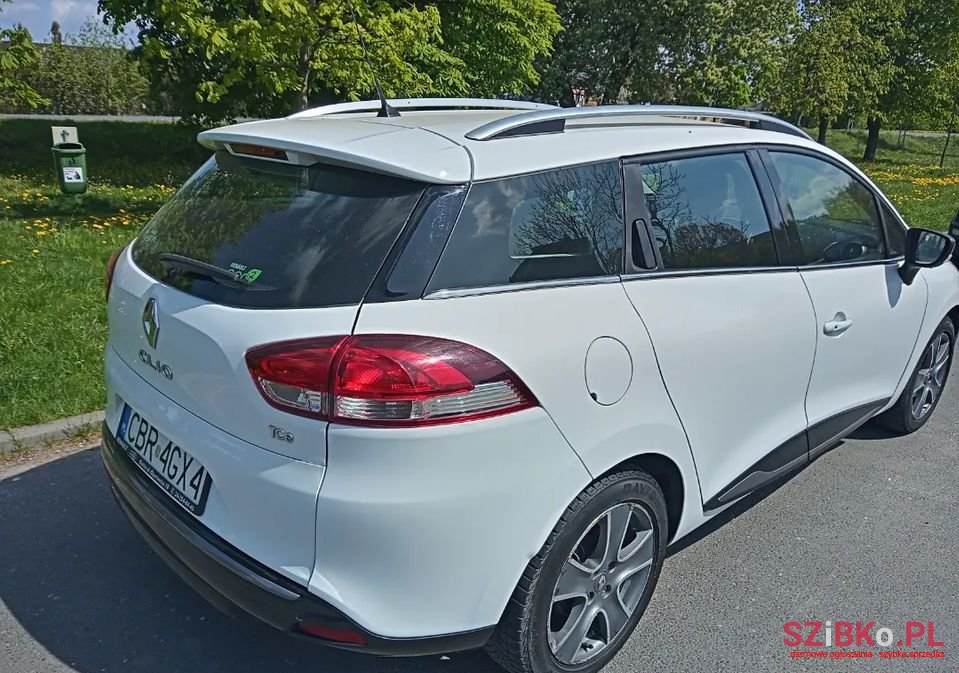 2014' Renault Clio photo #3